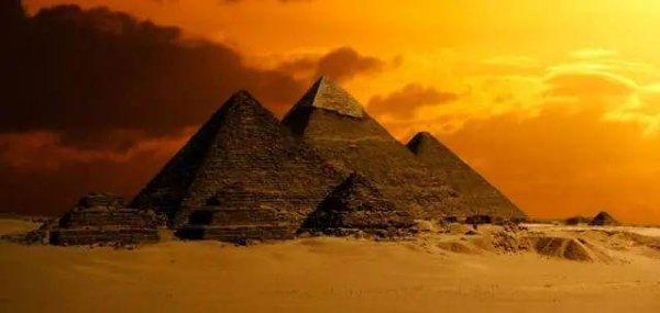 财盘配资 埃及海中捞出一批石雕：神奇一幕再现，难怪西方历史被质疑